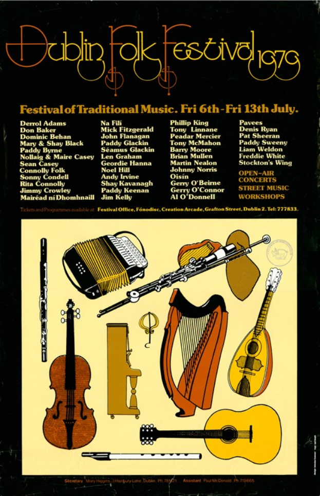 Plakat für das Dublin Folk Festival 1975, das verschiedene Musikinstrumente wie eine Gitarre, eine Harfe, eine Flöte und ein Schlagzeug zeigt, sowie Text mit Festivaldetails.