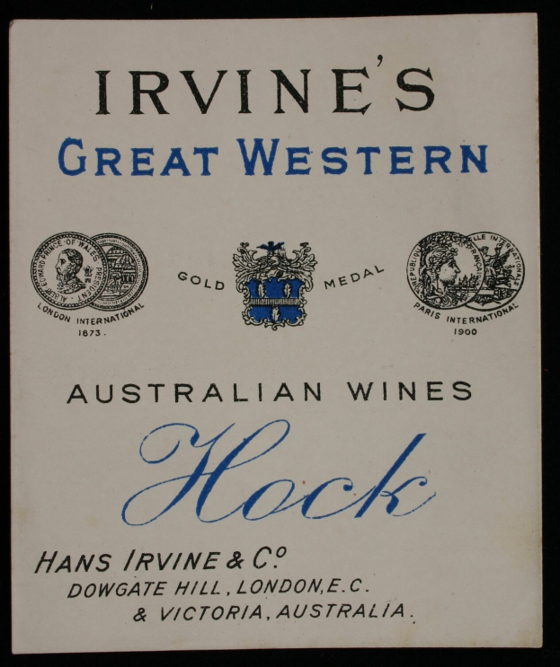 Plakat, das "Irvines Große australische Western Australian Wines Hock" mit Unternehmenslogos und Weinartdarstellungen bewirbt.