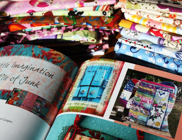 Ein Buch mit schlichter Hülle.