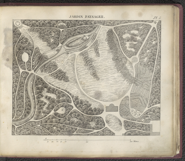 Ein altes Buch mit einer detaillierten Karte eines Parks auf dem Cover, das Bäume, Sträucher und andere Vegetation sowie Text mit Informationen über den Park und seine Umgebung zeigt.